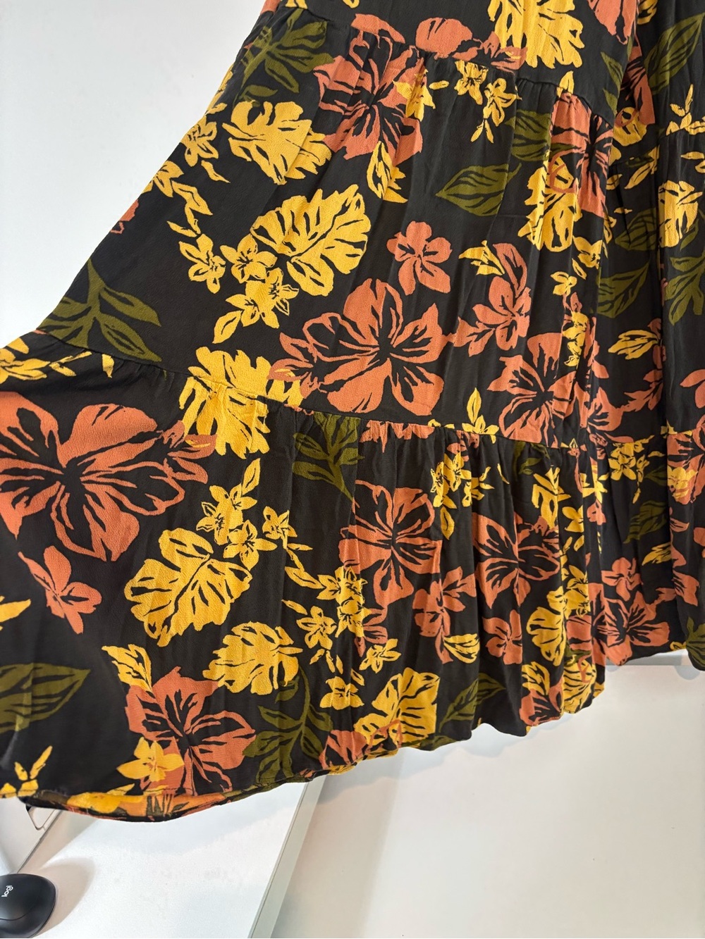 Free People Women Large Floral Print Tiered Wide Leg Pants Vacation Tropical - Picture 4 of 12